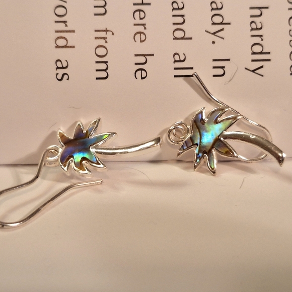 925 Stamped Silver and Blue Abalone Shell Palm Trees Earrings - Picture 4 of 8